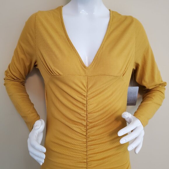Velvet Torch Women's Mustard V-Neck Ribbed Knit Mid Dress SZ XL - Picture 5 of 10